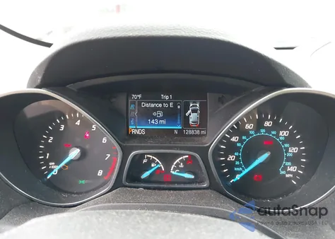 2015 Ford Escape Titanium z USA, uszkodzony, nr VIN 1FMCU9J98FUC84963